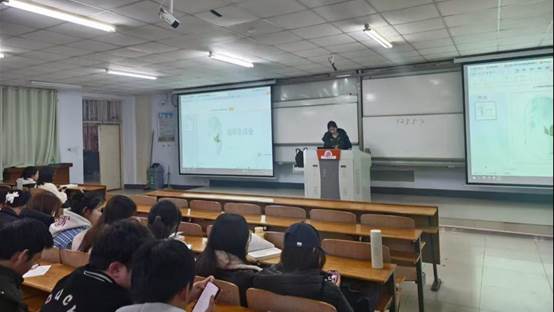 会议室里的人们AI 生成的内容可能不正确。 会议室里的人们AI 生成的内容可能不正确。